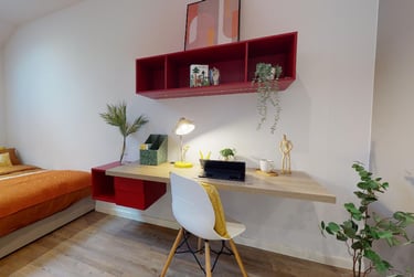 iQ The Podium Student Halls, 70 Egham Hill, City Centre, Egham, TW20 0BQ - Image 3